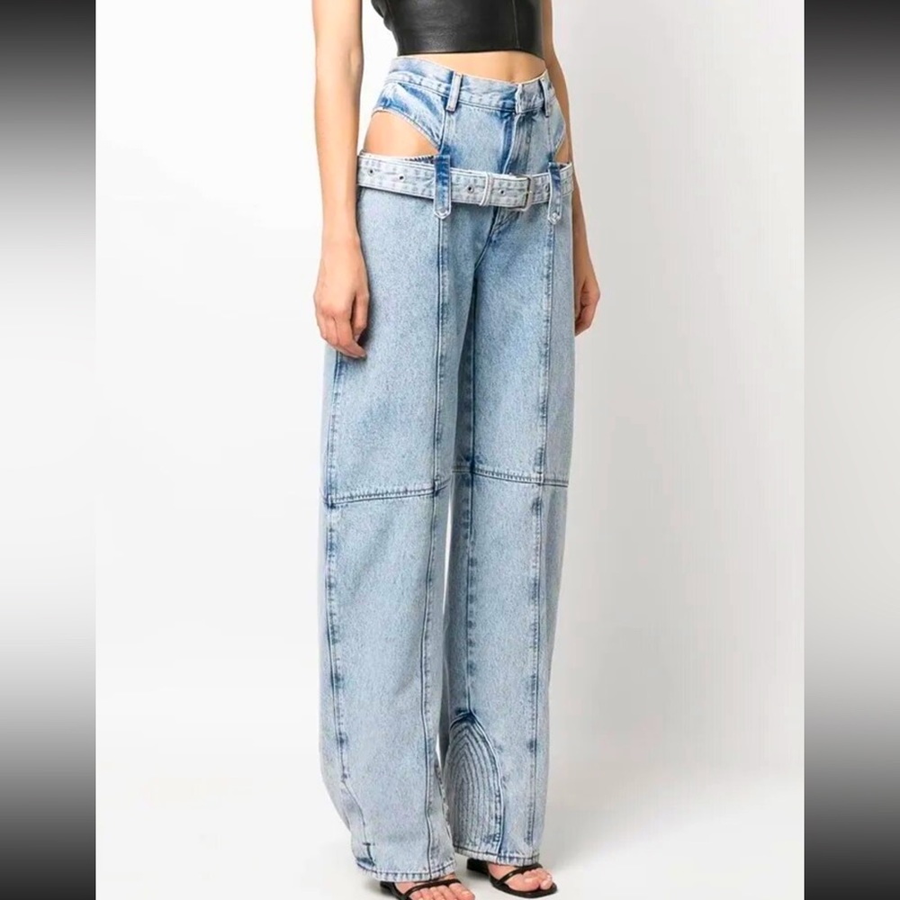 Women’s cutout waist jeans
